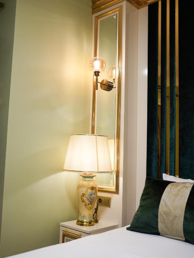 Whitemoon Hotel Suites Taksim 이스탄불 외부 사진